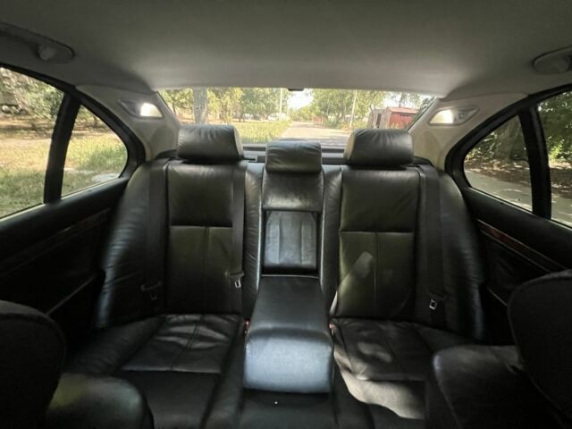 Серый БМВ 5 Серия, объемом двигателя 3 л и пробегом 310 тыс. км за 7500 $, фото 6 на Automoto.ua