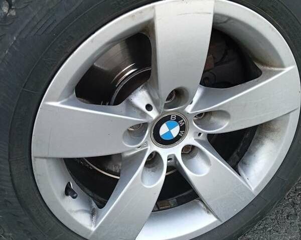 Серый БМВ 5 Серия, объемом двигателя 2.9 л и пробегом 485 тыс. км за 6886 $, фото 3 на Automoto.ua