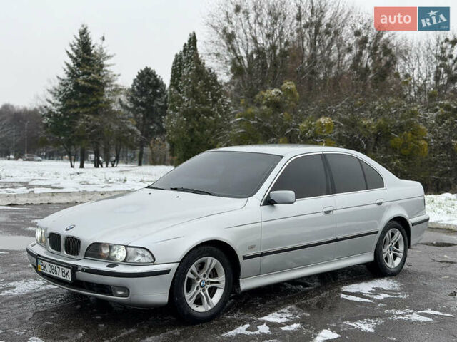 Серый БМВ 5 Серия, объемом двигателя 2 л и пробегом 310 тыс. км за 3999 $, фото 13 на Automoto.ua