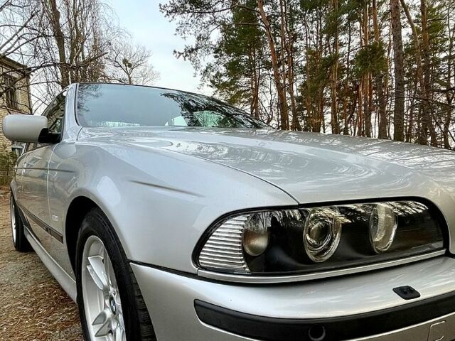 Серый БМВ 5 Серия, объемом двигателя 34 л и пробегом 265 тыс. км за 7000 $, фото 8 на Automoto.ua