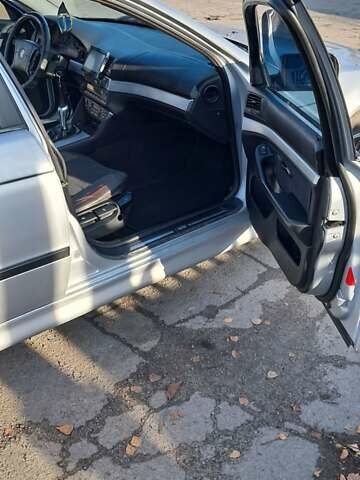 Серый БМВ 5 Серия, объемом двигателя 2.99 л и пробегом 450 тыс. км за 4700 $, фото 2 на Automoto.ua