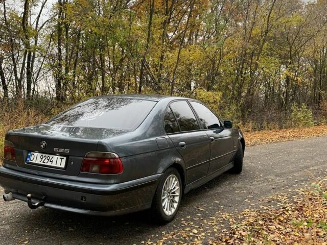 Сірий БМВ 5 Серія, об'ємом двигуна 2.5 л та пробігом 316 тис. км за 3200 $, фото 3 на Automoto.ua