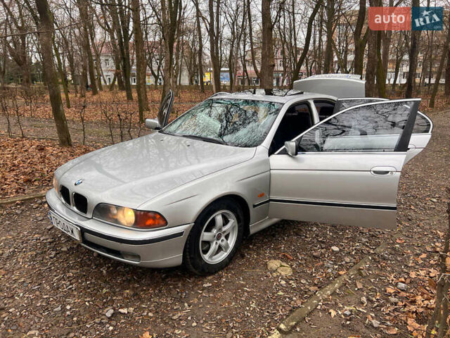 Серый БМВ 5 Серия, объемом двигателя 2.5 л и пробегом 300 тыс. км за 4300 $, фото 29 на Automoto.ua