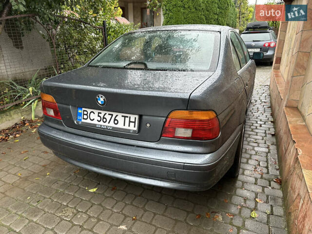 Серый БМВ 5 Серия, объемом двигателя 2.5 л и пробегом 440 тыс. км за 6500 $, фото 3 на Automoto.ua