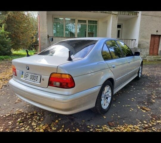 Серый БМВ 5 Серия, объемом двигателя 2.5 л и пробегом 390 тыс. км за 3700 $, фото 4 на Automoto.ua