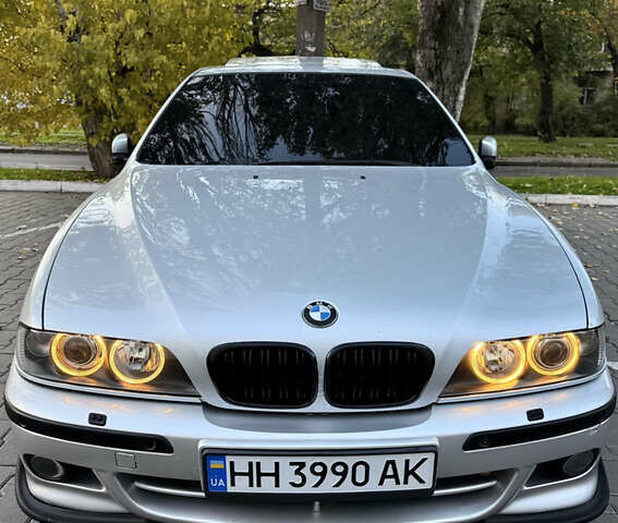 Серый БМВ 5 Серия, объемом двигателя 3.43 л и пробегом 271 тыс. км за 7300 $, фото 1 на Automoto.ua