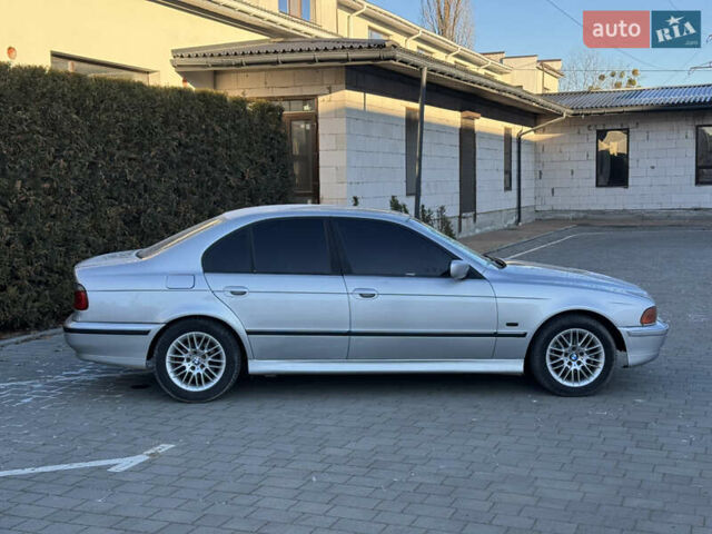 Сірий БМВ 5 Серія, об'ємом двигуна 2.49 л та пробігом 350 тис. км за 3350 $, фото 2 на Automoto.ua