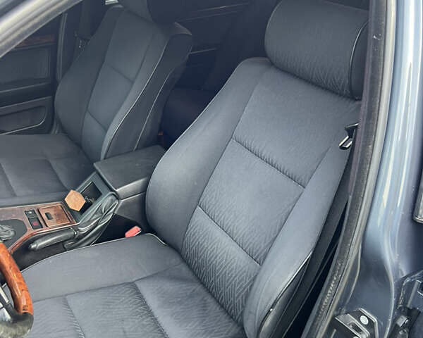 Серый БМВ 5 Серия, объемом двигателя 2 л и пробегом 300 тыс. км за 5200 $, фото 26 на Automoto.ua