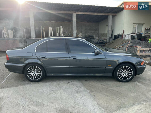 Серый БМВ 5 Серия, объемом двигателя 2 л и пробегом 300 тыс. км за 5200 $, фото 9 на Automoto.ua