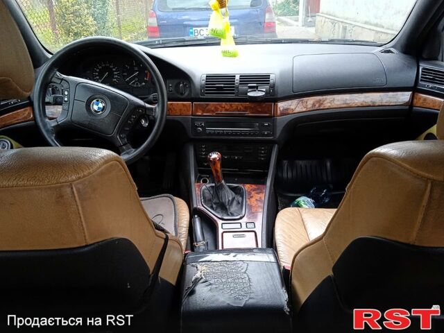 Серый БМВ 5 Серия, объемом двигателя 2 л и пробегом 260 тыс. км за 3700 $, фото 8 на Automoto.ua