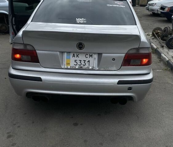 Серый БМВ 5 Серия, объемом двигателя 2.8 л и пробегом 187 тыс. км за 4083 $, фото 1 на Automoto.ua