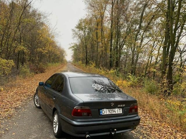 Сірий БМВ 5 Серія, об'ємом двигуна 2.5 л та пробігом 316 тис. км за 3200 $, фото 2 на Automoto.ua