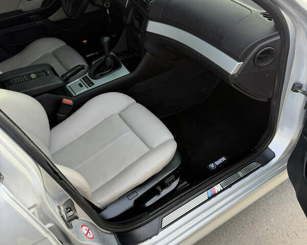 Сірий БМВ 5 Серія, об'ємом двигуна 3 л та пробігом 523 тис. км за 9999 $, фото 13 на Automoto.ua