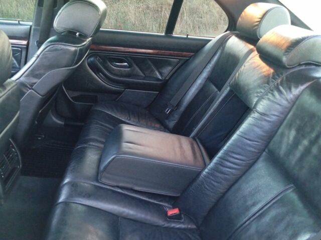 Серый БМВ 5 Серия, объемом двигателя 2.9 л и пробегом 485 тыс. км за 6886 $, фото 15 на Automoto.ua