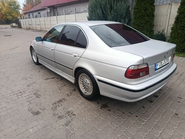 Сірий БМВ 5 Серія, об'ємом двигуна 0 л та пробігом 320 тис. км за 2450 $, фото 4 на Automoto.ua