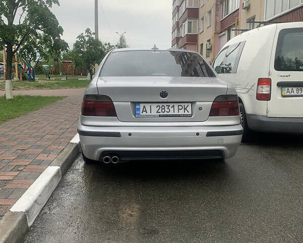 Сірий БМВ 5 Серія, об'ємом двигуна 3 л та пробігом 386 тис. км за 6500 $, фото 5 на Automoto.ua
