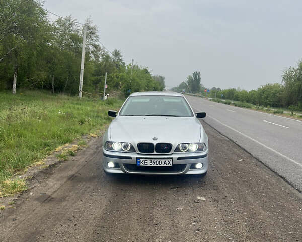 Сірий БМВ 5 Серія, об'ємом двигуна 2.99 л та пробігом 310 тис. км за 7500 $, фото 4 на Automoto.ua