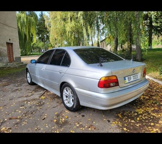 Серый БМВ 5 Серия, объемом двигателя 2.5 л и пробегом 390 тыс. км за 3700 $, фото 3 на Automoto.ua