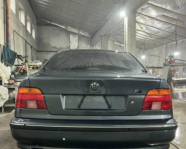 Серый БМВ 5 Серия, объемом двигателя 2 л и пробегом 300 тыс. км за 5200 $, фото 36 на Automoto.ua