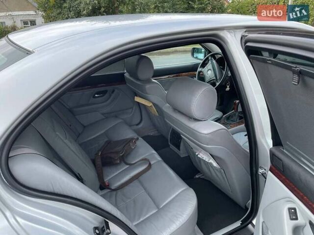 Серый БМВ 5 Серия, объемом двигателя 3 л и пробегом 318 тыс. км за 7500 $, фото 13 на Automoto.ua