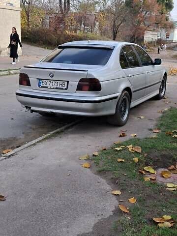 Серый БМВ 5 Серия, объемом двигателя 2.99 л и пробегом 450 тыс. км за 4700 $, фото 3 на Automoto.ua