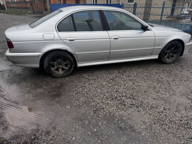 Сірий БМВ 5 Серія, об'ємом двигуна 2.5 л та пробігом 300 тис. км за 2350 $, фото 5 на Automoto.ua