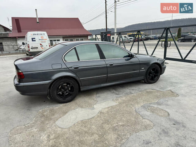 Серый БМВ 5 Серия, объемом двигателя 3 л и пробегом 320 тыс. км за 5550 $, фото 12 на Automoto.ua