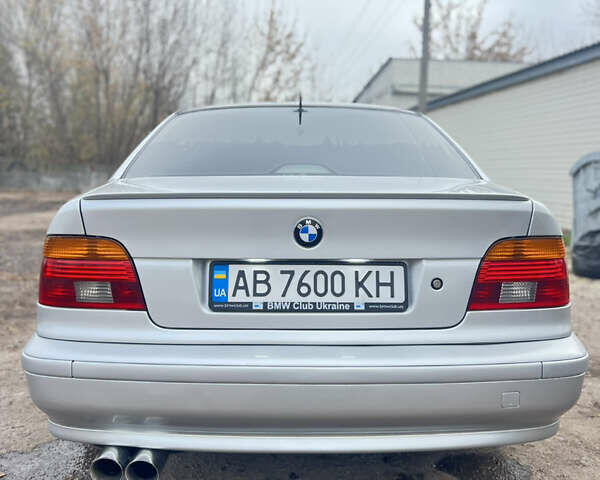 Серый БМВ 5 Серия, объемом двигателя 2.5 л и пробегом 300 тыс. км за 4800 $, фото 6 на Automoto.ua