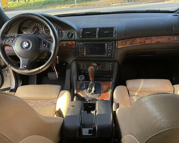 Серый БМВ 5 Серия, объемом двигателя 3 л и пробегом 433 тыс. км за 6500 $, фото 20 на Automoto.ua