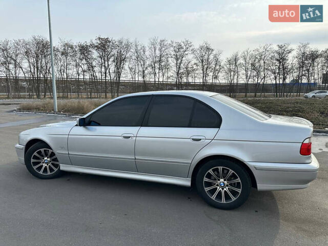 Серый БМВ 5 Серия, объемом двигателя 2.2 л и пробегом 280 тыс. км за 5800 $, фото 4 на Automoto.ua