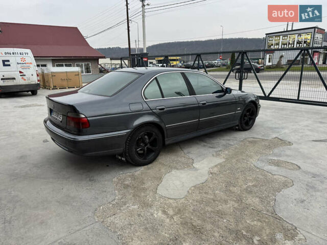 Серый БМВ 5 Серия, объемом двигателя 3 л и пробегом 320 тыс. км за 5550 $, фото 6 на Automoto.ua