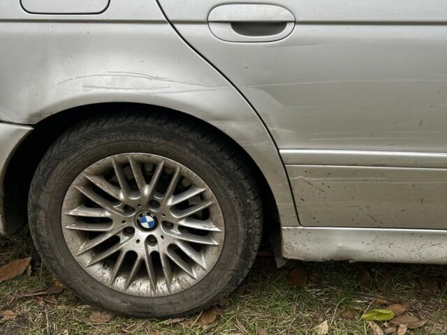 Сірий БМВ 5 Серія, об'ємом двигуна 3 л та пробігом 1 тис. км за 2977 $, фото 4 на Automoto.ua