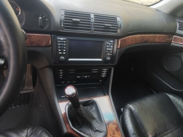 Серый БМВ 5 Серия, объемом двигателя 2.2 л и пробегом 370 тыс. км за 6200 $, фото 3 на Automoto.ua