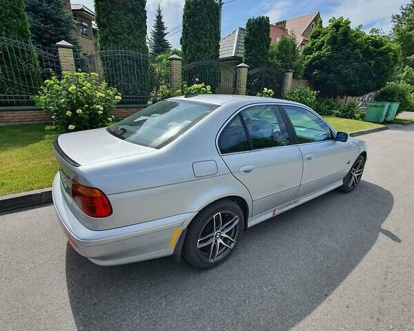 Сірий БМВ 5 Серія, об'ємом двигуна 2 л та пробігом 350 тис. км за 6200 $, фото 8 на Automoto.ua