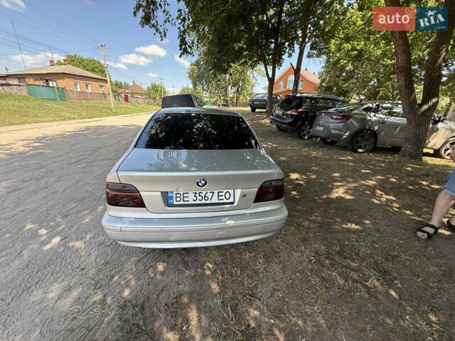 Серый БМВ 5 Серия, объемом двигателя 2.5 л и пробегом 450 тыс. км за 6000 $, фото 1 на Automoto.ua
