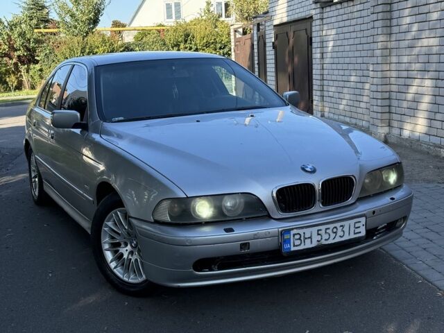 Серый БМВ 5 Серия, объемом двигателя 2.9 л и пробегом 300 тыс. км за 3500 $, фото 5 на Automoto.ua