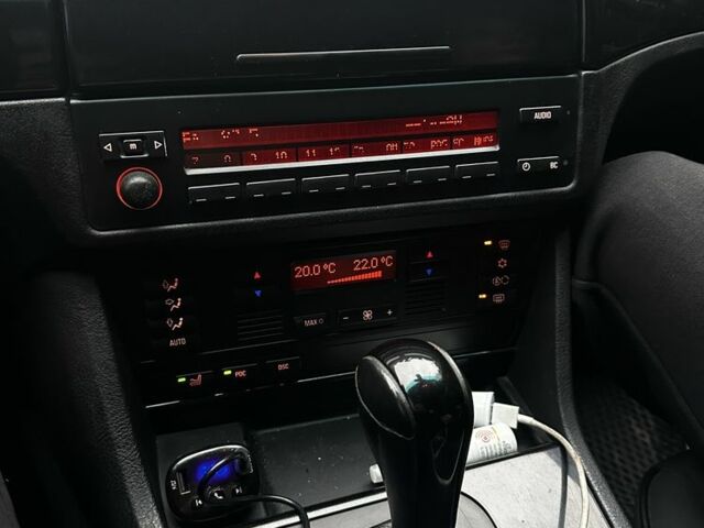 Серый БМВ 5 Серия, объемом двигателя 2.9 л и пробегом 480 тыс. км за 5500 $, фото 14 на Automoto.ua