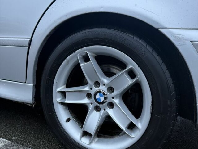 Серый БМВ 5 Серия, объемом двигателя 0 л и пробегом 320 тыс. км за 3200 $, фото 4 на Automoto.ua