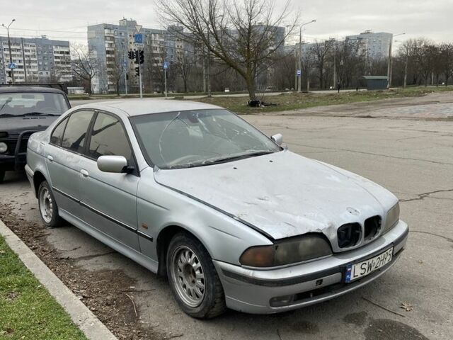 Сірий БМВ 5 Серія, об'ємом двигуна 0 л та пробігом 250 тис. км за 800 $, фото 2 на Automoto.ua