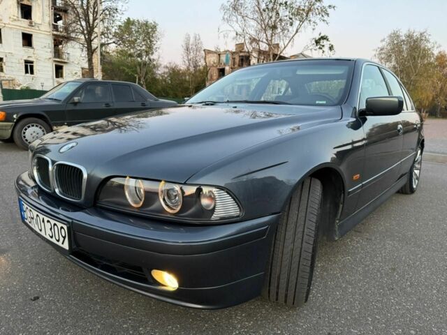 Серый БМВ 5 Серия, объемом двигателя 2 л и пробегом 303 тыс. км за 4000 $, фото 7 на Automoto.ua