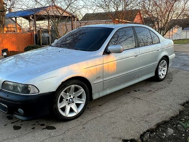 Сірий БМВ 5 Серія, об'ємом двигуна 2.5 л та пробігом 400 тис. км за 4700 $, фото 2 на Automoto.ua