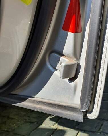 Сірий БМВ 5 Серія, об'ємом двигуна 2 л та пробігом 350 тис. км за 6200 $, фото 9 на Automoto.ua