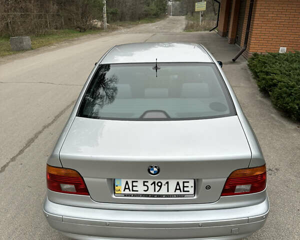 Серый БМВ 5 Серия, объемом двигателя 2.2 л и пробегом 288 тыс. км за 6200 $, фото 17 на Automoto.ua