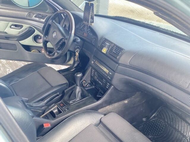 Серый БМВ 5 Серия, объемом двигателя 2 л и пробегом 305 тыс. км за 4900 $, фото 5 на Automoto.ua