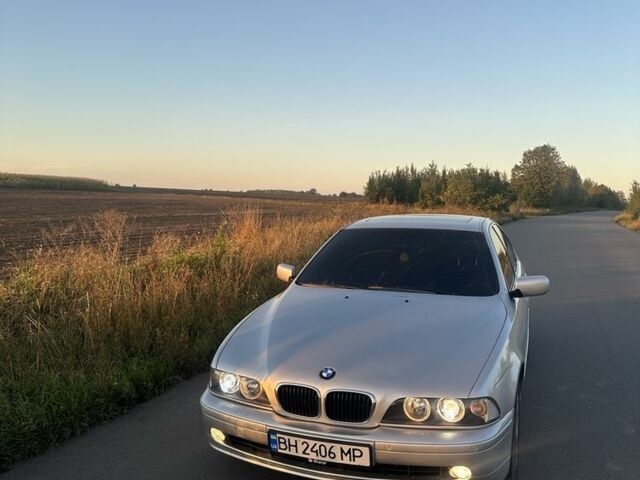 Серый БМВ 5 Серия, объемом двигателя 2.9 л и пробегом 348 тыс. км за 8000 $, фото 4 на Automoto.ua