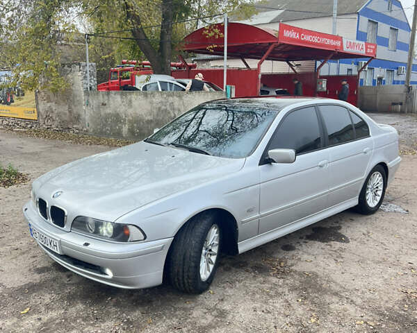 Серый БМВ 5 Серия, объемом двигателя 2.5 л и пробегом 300 тыс. км за 4800 $, фото 2 на Automoto.ua