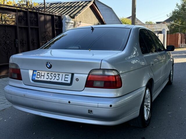 Серый БМВ 5 Серия, объемом двигателя 2.9 л и пробегом 300 тыс. км за 3500 $, фото 10 на Automoto.ua