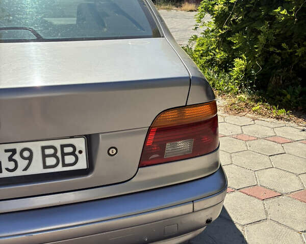 Сірий БМВ 5 Серія, об'ємом двигуна 2.2 л та пробігом 284 тис. км за 5200 $, фото 5 на Automoto.ua