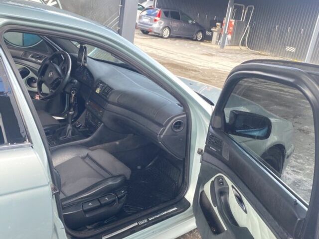 Серый БМВ 5 Серия, объемом двигателя 2 л и пробегом 305 тыс. км за 4900 $, фото 4 на Automoto.ua