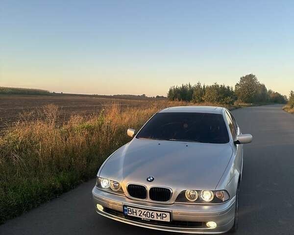 Серый БМВ 5 Серия, объемом двигателя 2.9 л и пробегом 348 тыс. км за 8000 $, фото 7 на Automoto.ua
